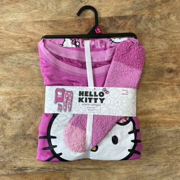 NEW 3Pc 2X 18W-20W Women's Soft Hello Kitty Loungewear Set- Pajamas - Picture 2 of 3